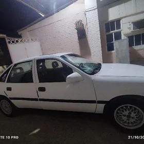 Opel Vectra 1992