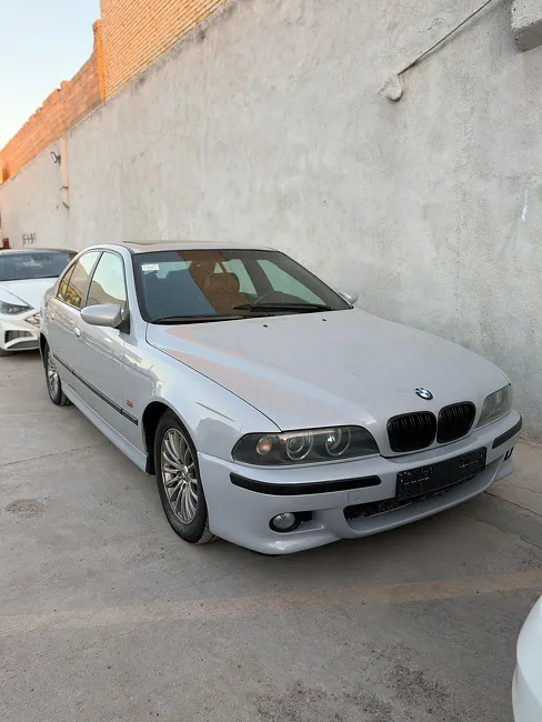 BMW 535 2000 - 1