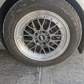 Lexus Toyota 17 BBS diska balon