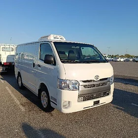 Toyota Hiace 2024