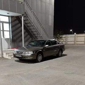 Toyota Camry 2000