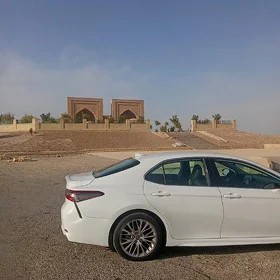 Toyota Camry 2024