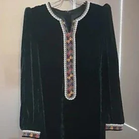 GAŞLY TYLKY KÖYNEK EL YAKALY