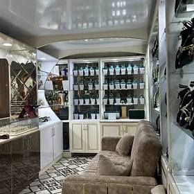 Gurnama magazyn