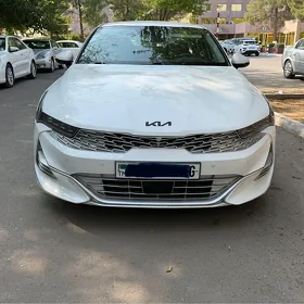Kia K5 2021