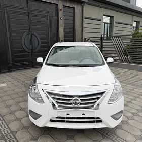 Nissan Sunny 2022