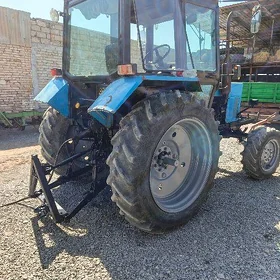 MTZ 82 2007