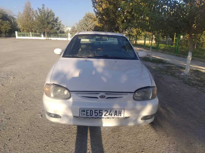 Kia Sephia 1999 - 1