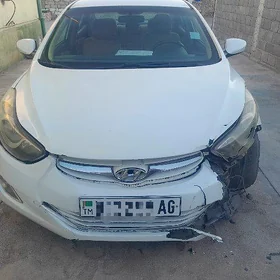 Hyundai Elantra 2013