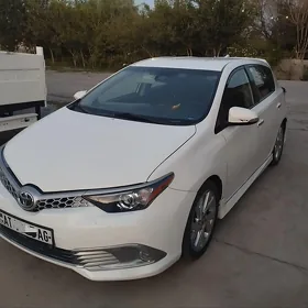 Toyota Corolla 2018