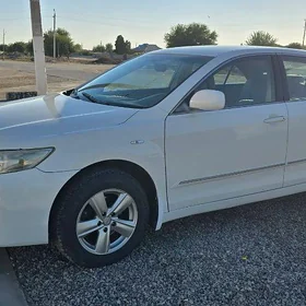 Toyota Camry 2011