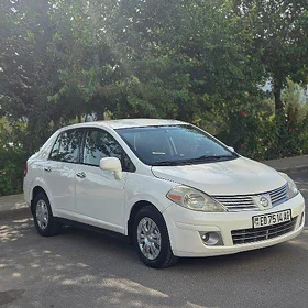 Nissan Versa 2010