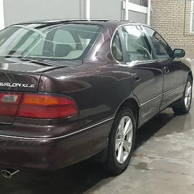 Toyota Avalon 1999