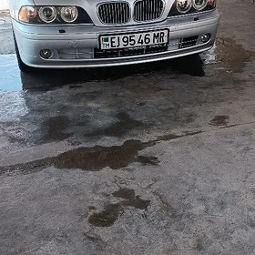 BMW E39 2003