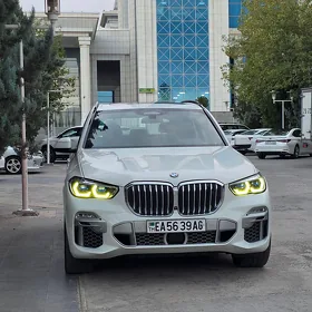 BMW X5 2019