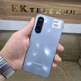 SAMSUNG A 17