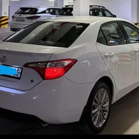 Toyota Corolla 2015