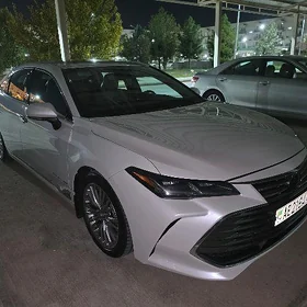 Toyota Avalon 2019