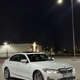 BMW 330 2021