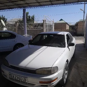 Toyota Camry 1992