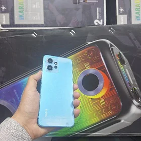 Redmi Not 12 arassa