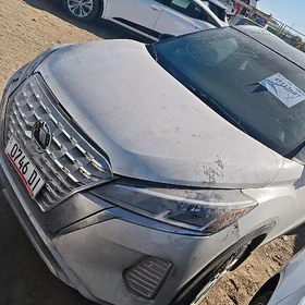 Nissan Kicks 2023