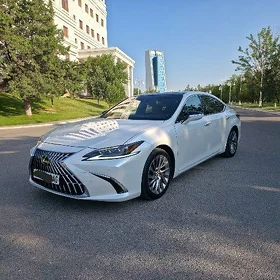 Lexus ES 350 2020