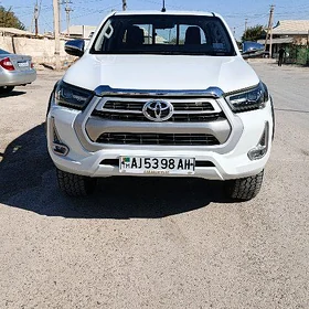 Toyota Hilux 2018