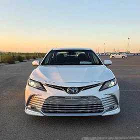 Toyota Camry 2022