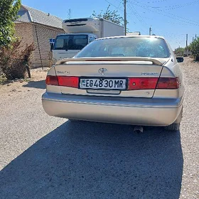 Toyota Camry 2001