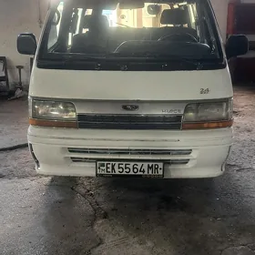 Toyota Hiace 1991