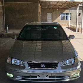 Toyota Camry 2000