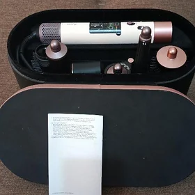 Dyson styler