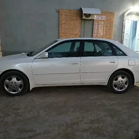 Toyota Avalon 2000