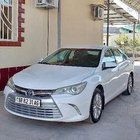 Toyota Camry 2016