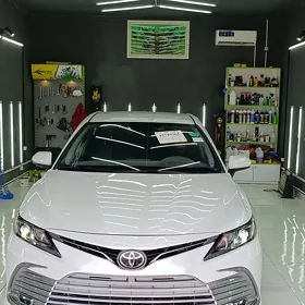Toyota Camry 2022