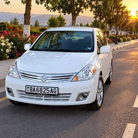 Nissan Versa 2010