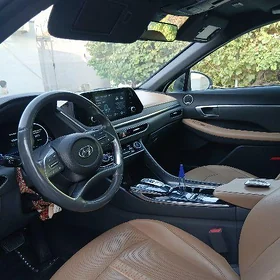 Hyundai Sonata 2021