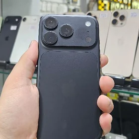 Iphone 18 pro 1TB 100%