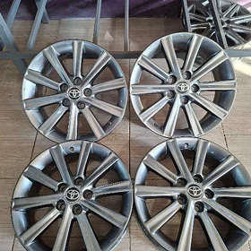 CAMRY 2012 XLE ORGINAL R17