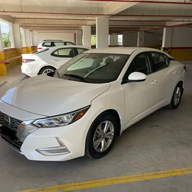 Nissan Sentra 2023