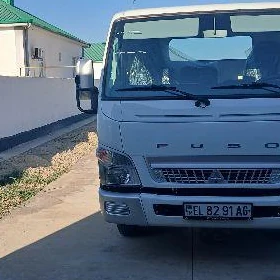 Mitsubishi Canter 2025