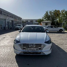 Hyundai Sonata 2021