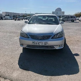 Toyota Camry 2004