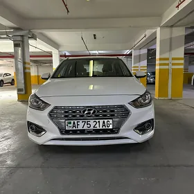 Hyundai Accent 2020