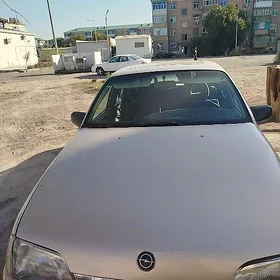Opel Omega 1990