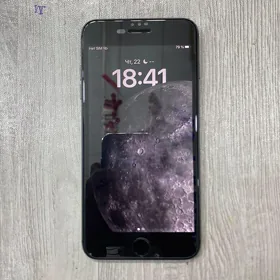 iPhone 8 Plus