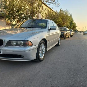 BMW E39 2002