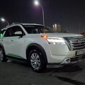 Nissan Pathfinder 2022