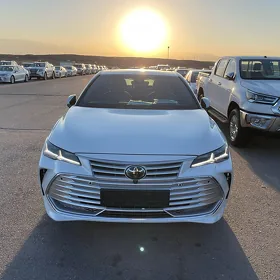 Toyota Avalon 2018
